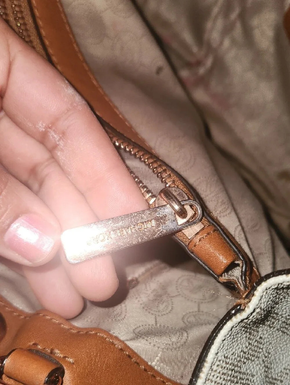 Michael Kors Cream Logo Tote with Brown Handles and Rose Gold Accents - Picture 6 of 9